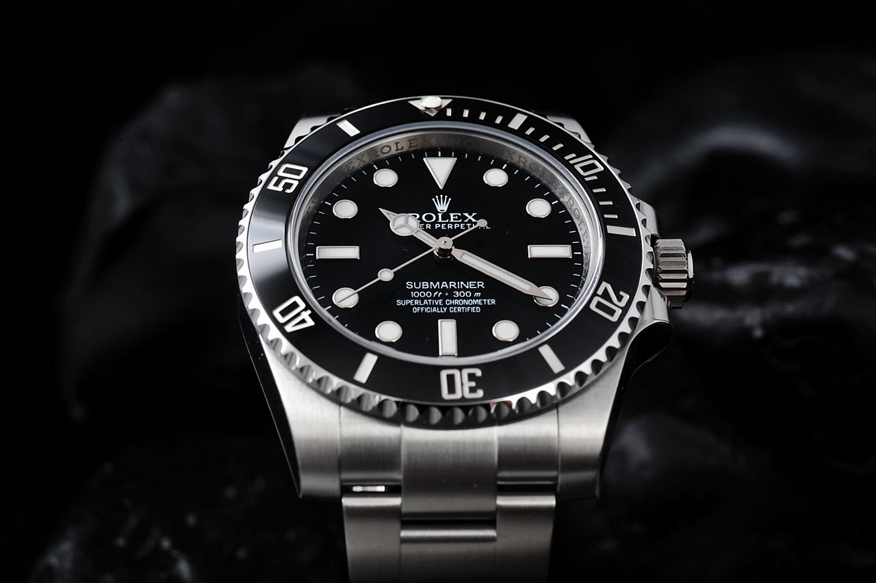 Rolex Oyster Perpetual Submariner automatic men’s watch - best luxury watch to buy in Jamaica 2025